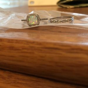 Opal ring set